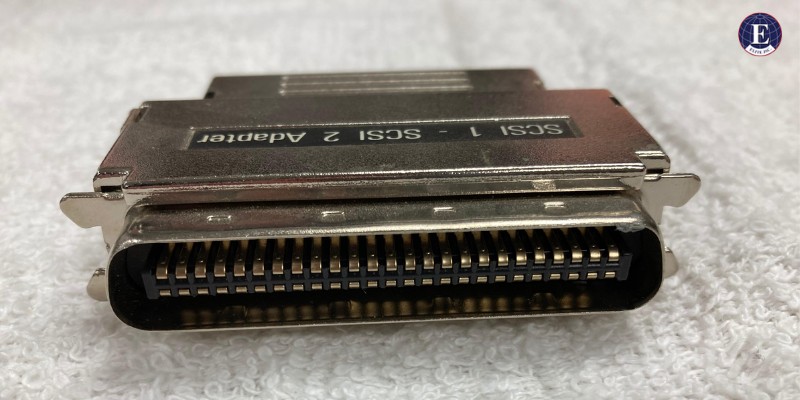 SCSI-1 là phiên bản đầu tiên của chuẩn SCSI